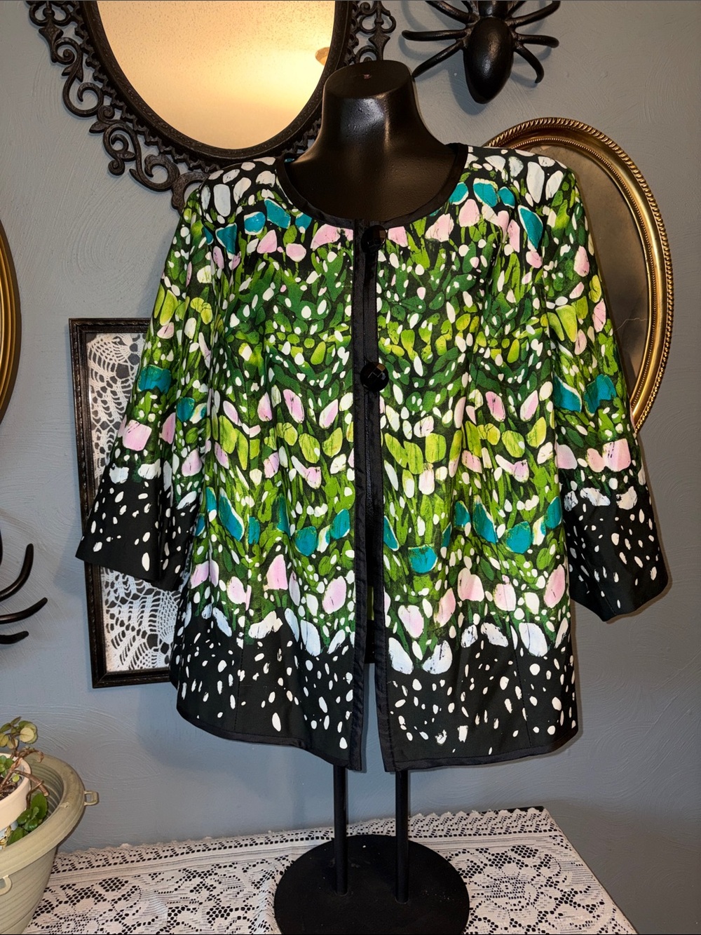 Floral-Print Open Front Blazer Jacket in Black and Green